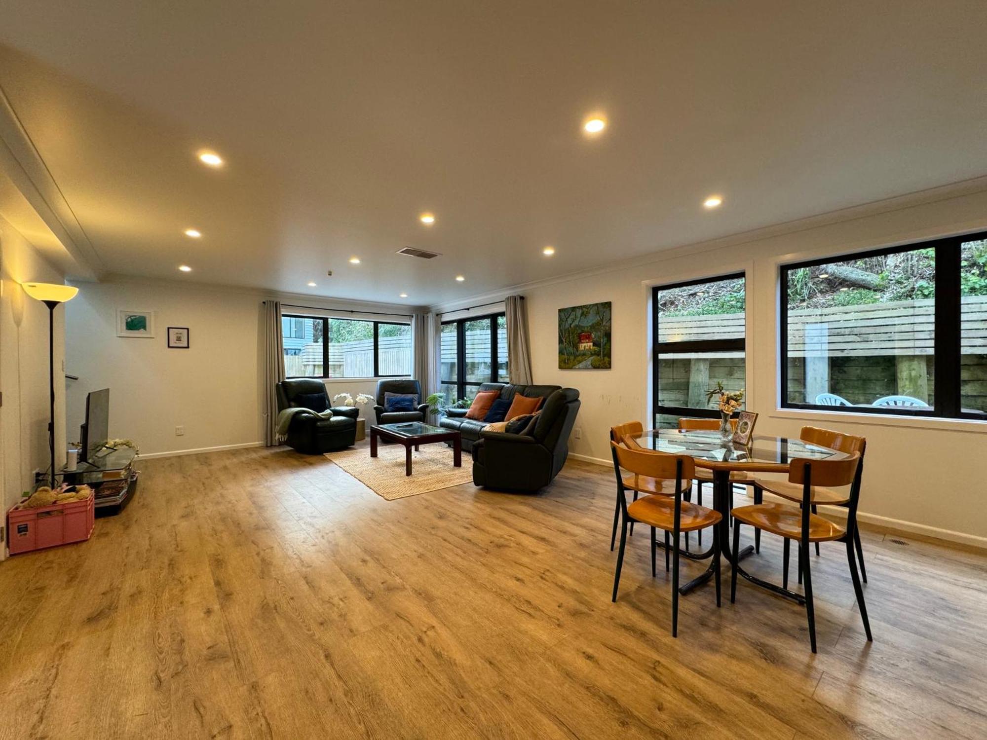 ולינגטו No Party Allowed, Entire Brand New 3 Bedroom Townhouse, Free Unlimited Fibre Wifi And Free Parking מראה חיצוני תמונה