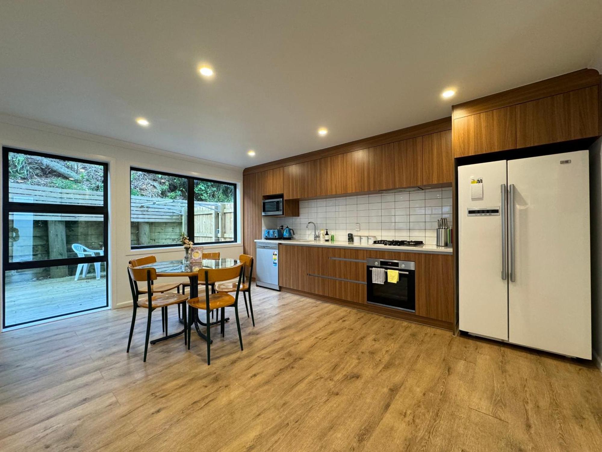 ולינגטו No Party Allowed, Entire Brand New 3 Bedroom Townhouse, Free Unlimited Fibre Wifi And Free Parking מראה חיצוני תמונה