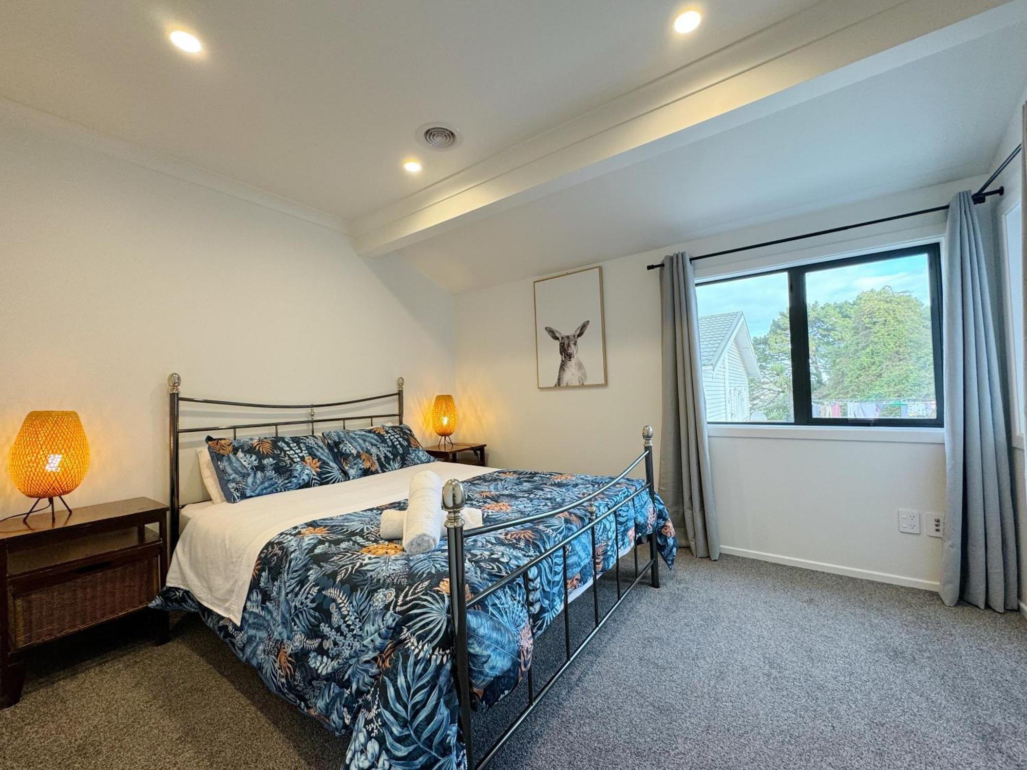 ולינגטו No Party Allowed, Entire Brand New 3 Bedroom Townhouse, Free Unlimited Fibre Wifi And Free Parking מראה חיצוני תמונה