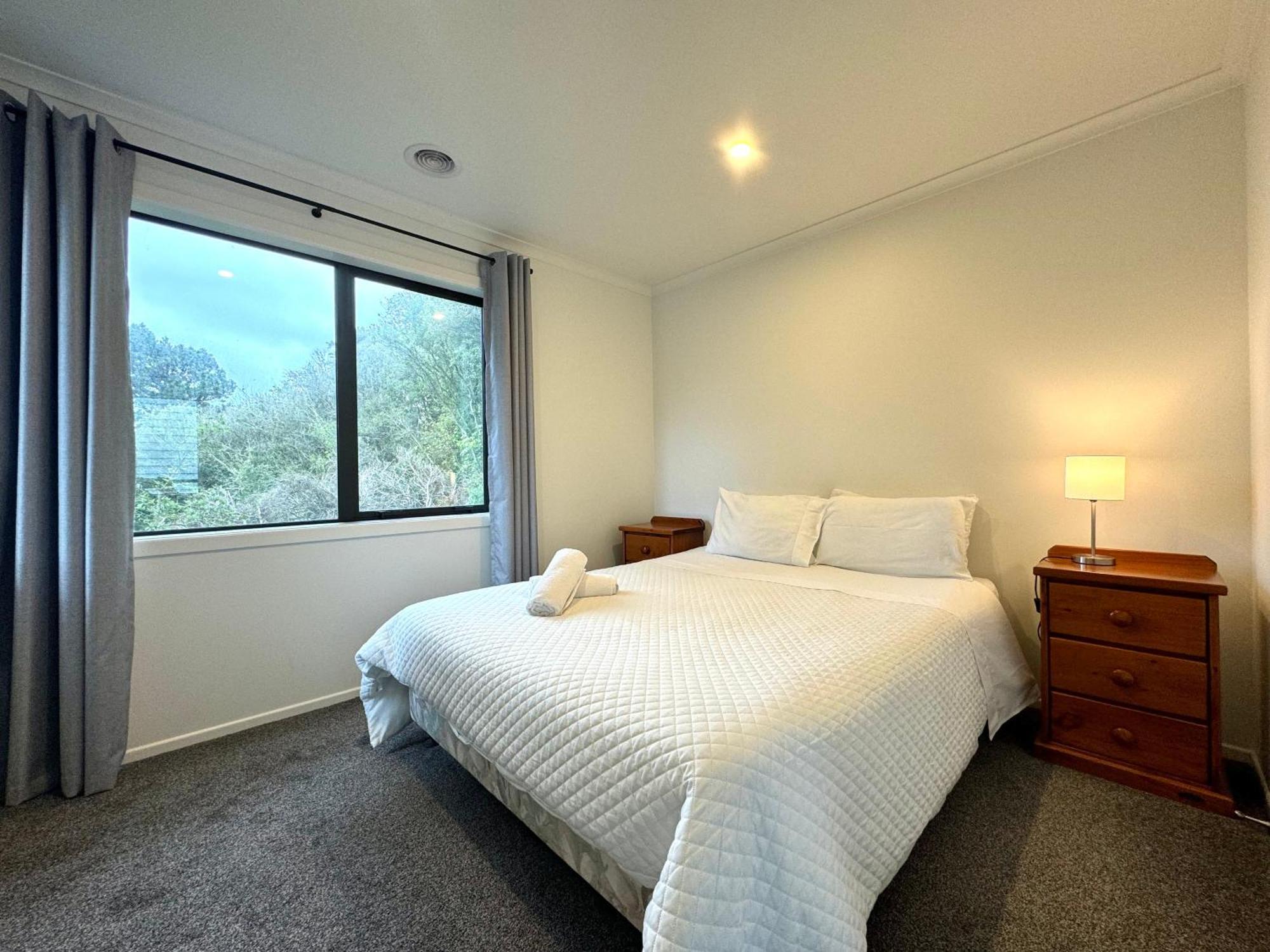ולינגטו No Party Allowed, Entire Brand New 3 Bedroom Townhouse, Free Unlimited Fibre Wifi And Free Parking מראה חיצוני תמונה